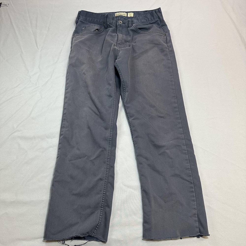 Patagonia Jeans Mens 31x32 Fits 24L Blue Straight Denim Distressed Frayed Hem